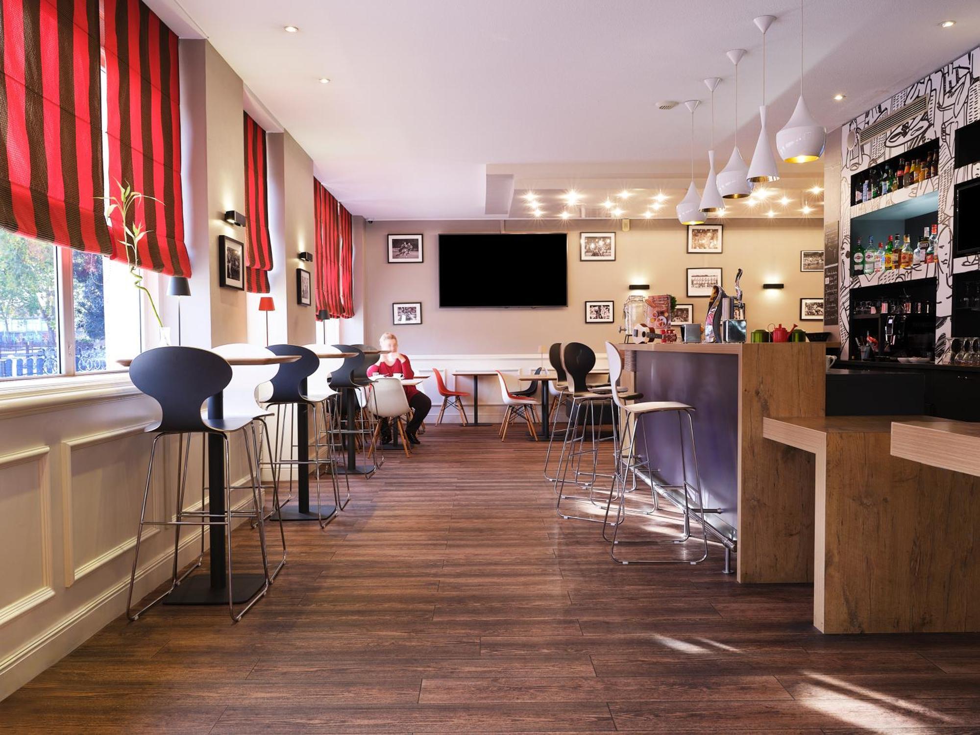 Отель Ibis Toulouse Gare Matabiau Экстерьер фото