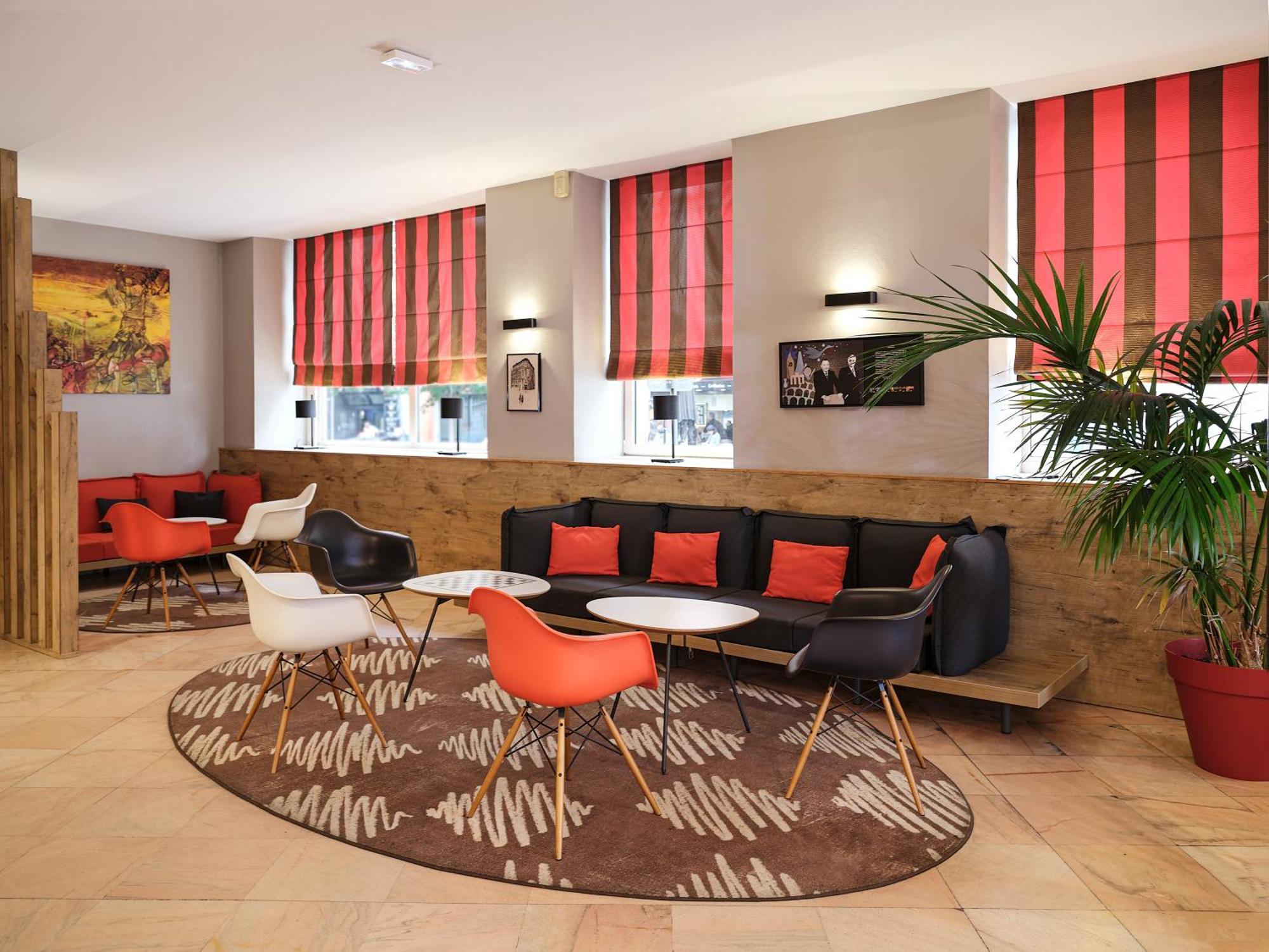 Отель Ibis Toulouse Gare Matabiau Экстерьер фото